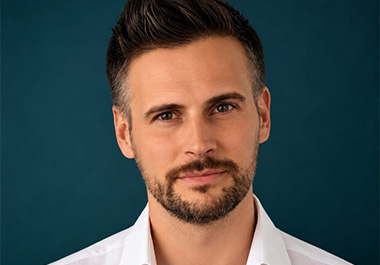 Portret doc. dr. Mitja Gerževič